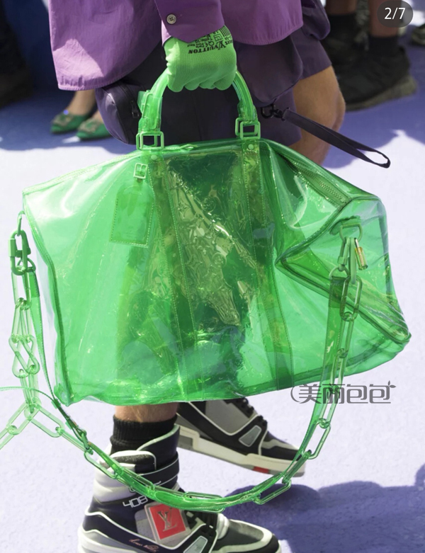 史上最拉风限量款lv旅行包来了 炫彩pvc究竟有多大魅力？