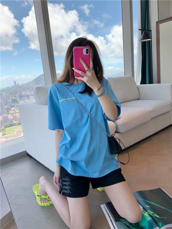一手货源女装一件代发，诚招微商代理利润高