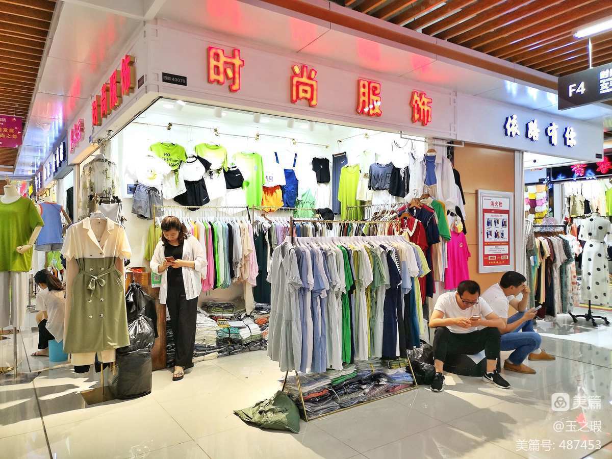 商场老年<a href=http://www.pinpaiworld.cn target=_blank class=infotextkey>服装品牌</a>_商场老年女装品牌_商场中老年服饰的品牌