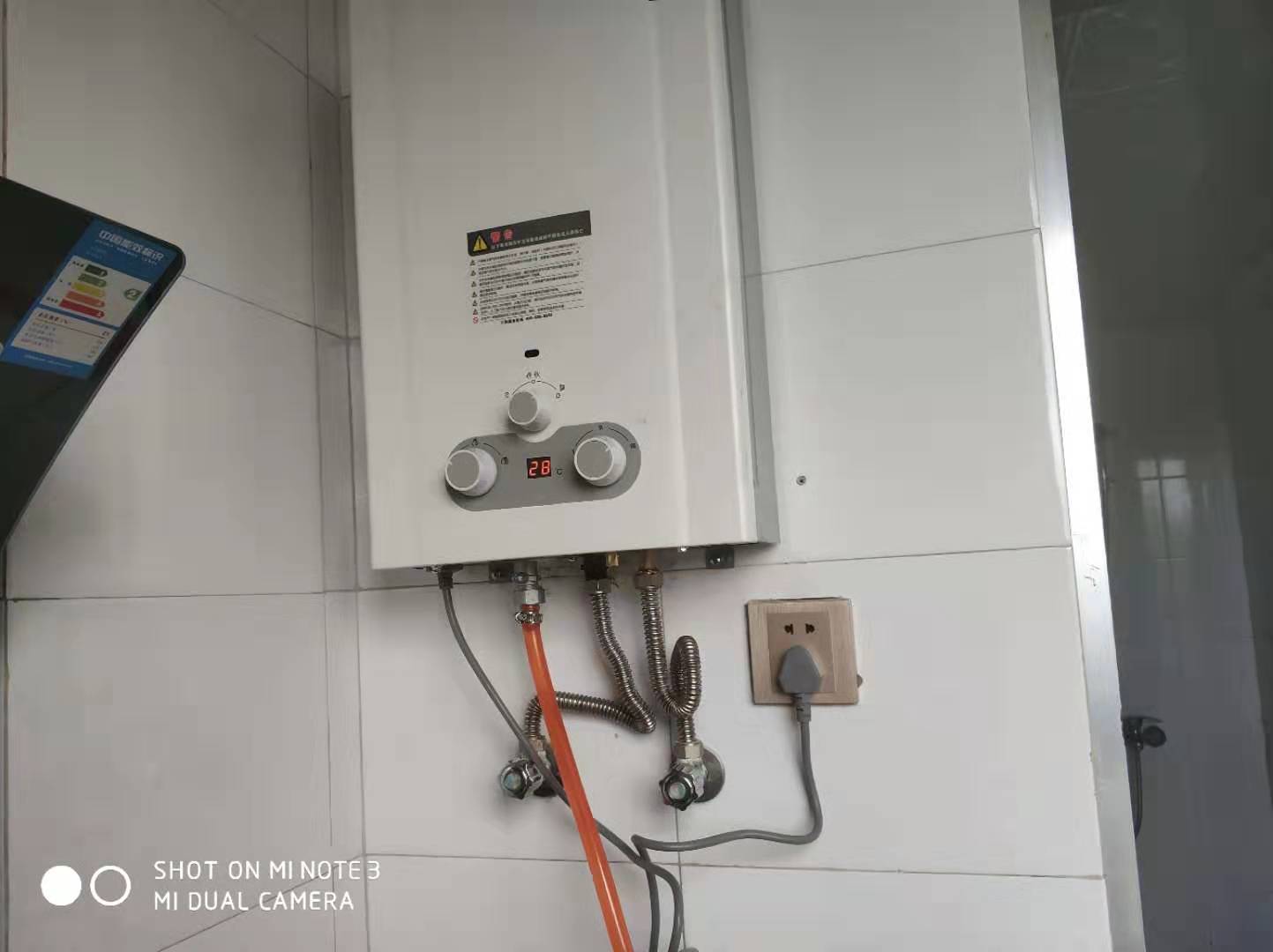 燃气热水器容量选择_燃气热水器的容量选择_热水器容量燃气选择多少升