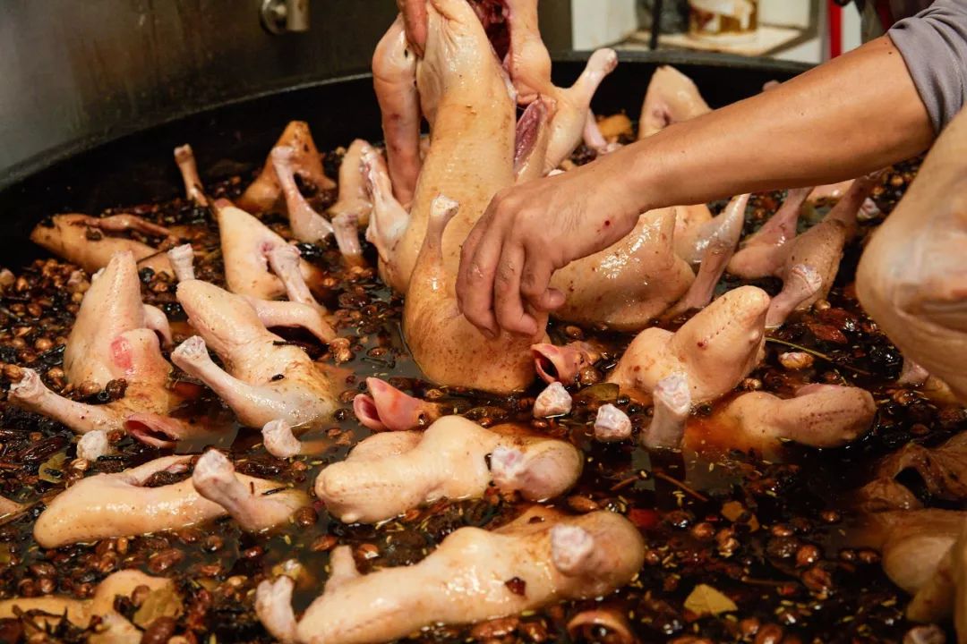 五花肉沙肝怎么做好吃_沙干五花肉_五花肉猪肝汤的做法