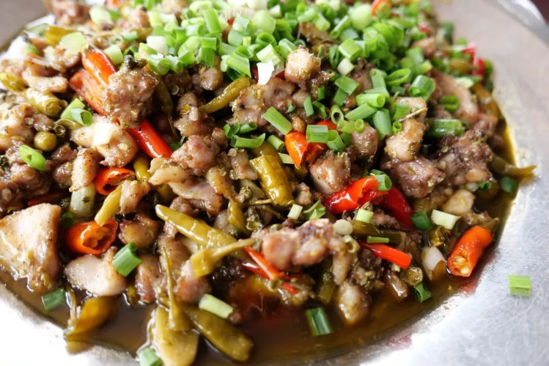 沙干五花肉_五花肉沙肝怎么做好吃_五花肉猪肝汤的做法
