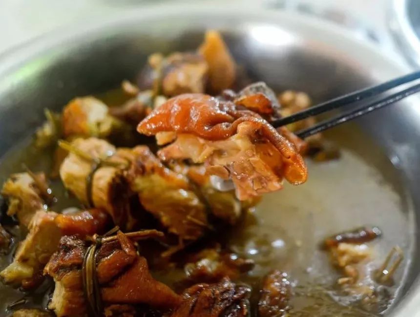 五花肉沙肝怎么做好吃_五花肉猪肝汤的做法_沙干五花肉