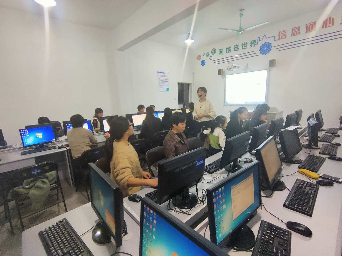 北京电脑培训班哪个好_培训电脑机构哪个比较好_北京哪个电脑培训学校好