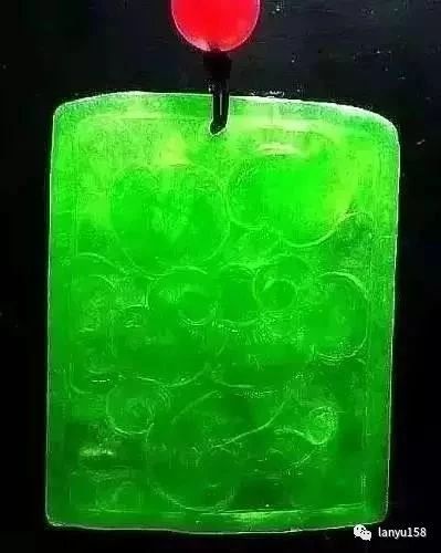 啤酒瓶底做手镯方法_啤酒手镯瓶底方法做手工视频_啤酒瓶底做的手镯