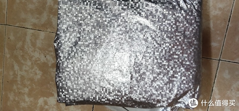 给电动自行车装个雨帘，遮风挡雨的反光布-电动车防雨罩摩托车车衣电瓶车防