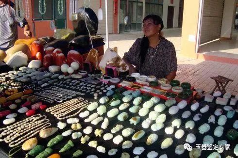 批发玉器摆件龙凤图片_玉器摆件批发龙_玉石大摆件货源