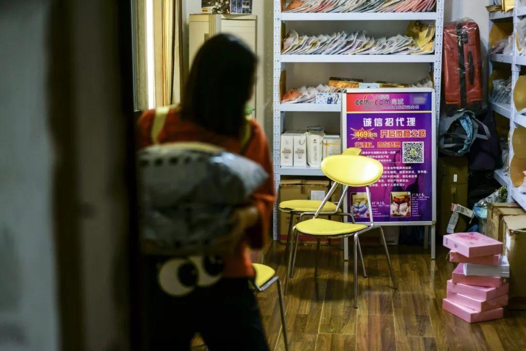 微商代理袜子_袜子总代理_品牌袜子代理
