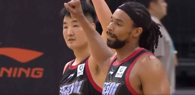 辽宁广东季后赛交战史_季后赛辽宁对广东_cba季后赛决赛g2赛前训练：辽宁vs广东