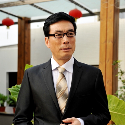 中央戏剧学院化妆班_中央戏剧学院化妆系招生条件_中央戏剧学院舞美系化妆专业