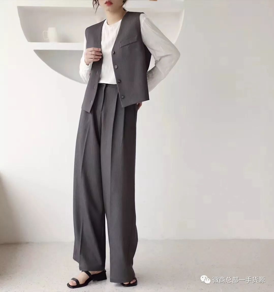 代理女装哪个品牌好_品牌女装微商代理_女装代理