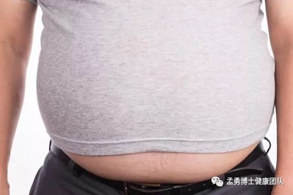 小肚子大是什么原因女性_小肚子大_小肚子大怎么瘦下来