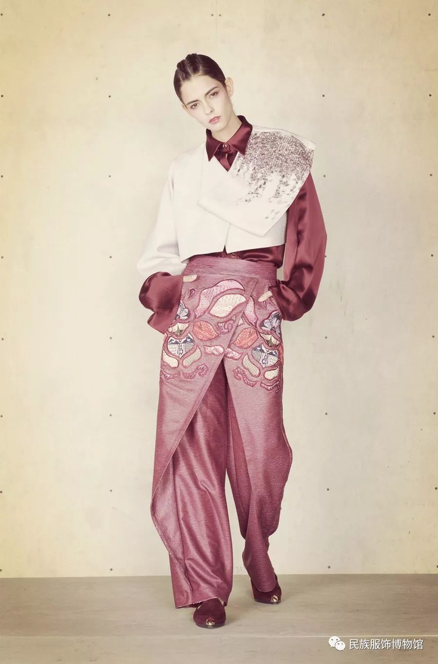 羌族服饰图片_服饰羌族图片高清_羌族服饰图片简笔画