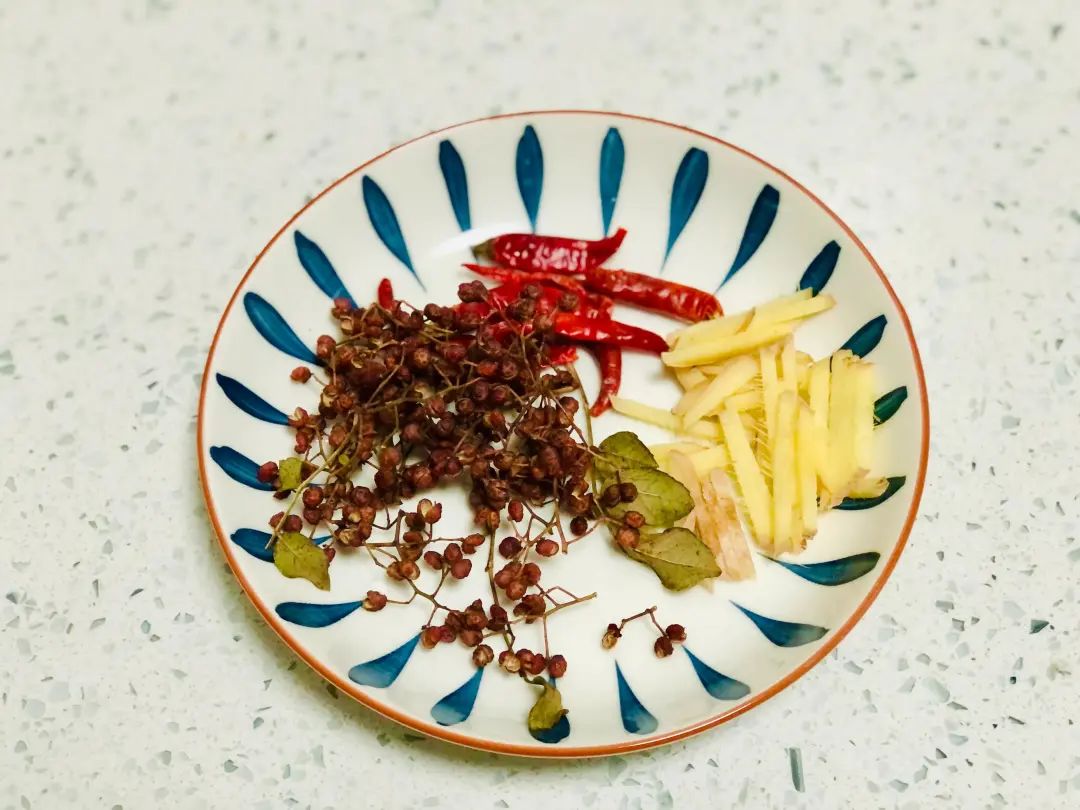 疙瘩咸菜腌制多久能吃_腌咸菜疙瘩_疙瘩咸菜腌制方法