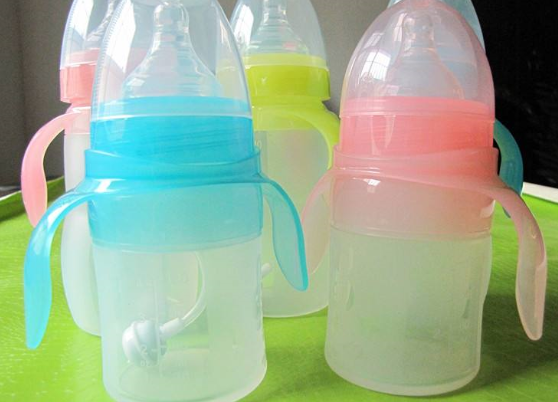 防胀气奶瓶哪个牌子好_奶瓶防胀气排行榜_牌子奶瓶防胀气好的有哪些