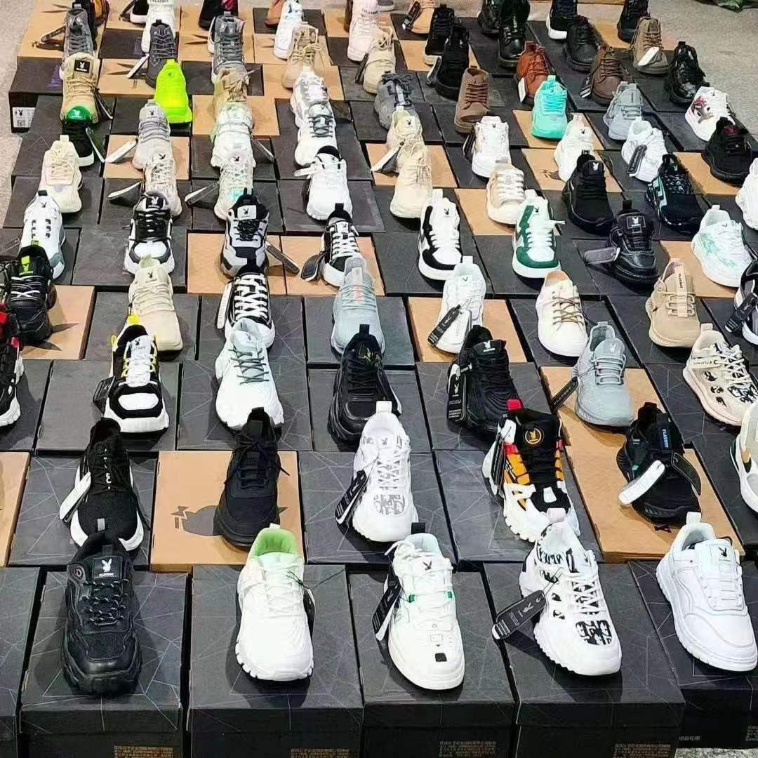 阿迪达斯运动鞋微商加盟代理_阿迪达斯招商加盟_阿迪达斯代理加盟电话