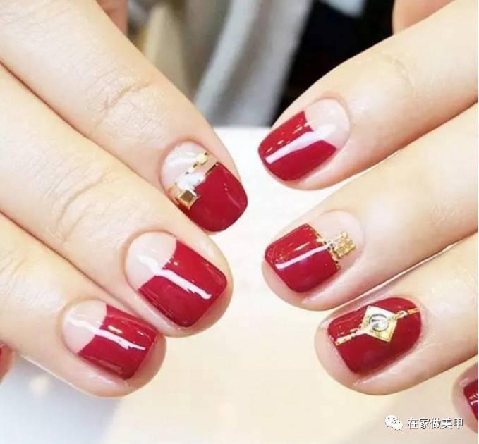性感的美甲图大全长甲_性感美甲美女图片_美女性感美甲