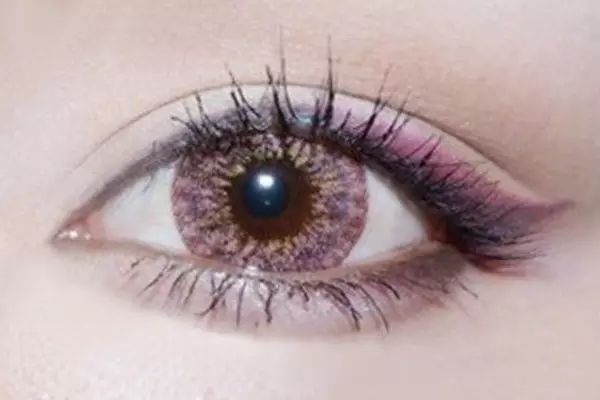 淡妆眼线怎么画_化淡妆眼线的画法_淡妆眼线笔