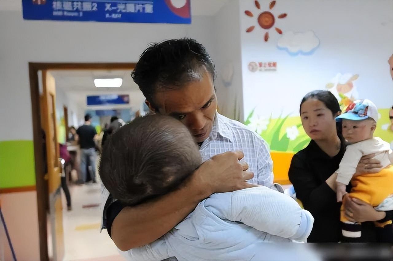 三鹿集团对奶粉事件的回应_三鹿奶粉 事件_三鹿奶粉事件简写
