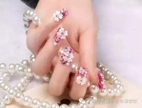 雕花美甲工具_美甲雕花工具图片_美甲雕花需要什么工具