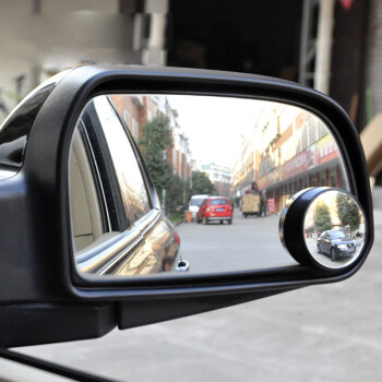 车镜子加小镜子会查吗_汽车小镜子有用吗_小汽车的镜子
