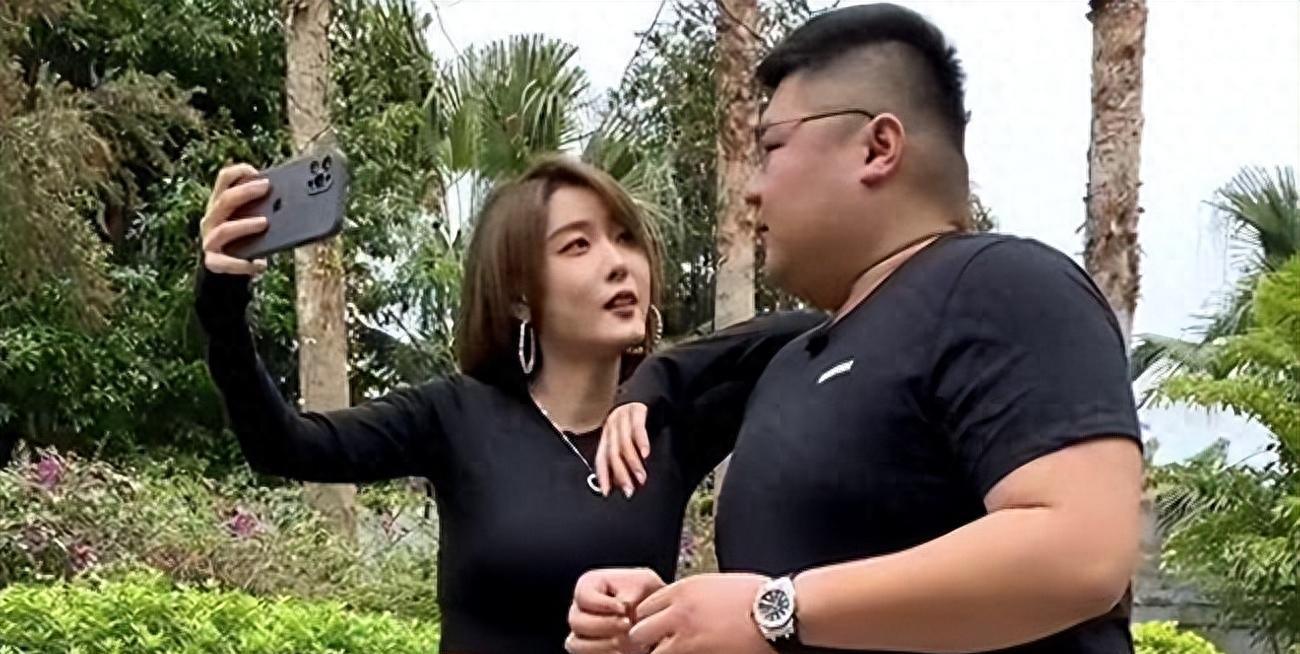 网红化妆录视频的软件_网络红人化妆视频_网红化妆教程