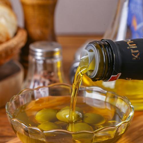 护肤橄榄油怎么使用_橄榄油如何护肤_护肤橄榄油哪个牌子最好